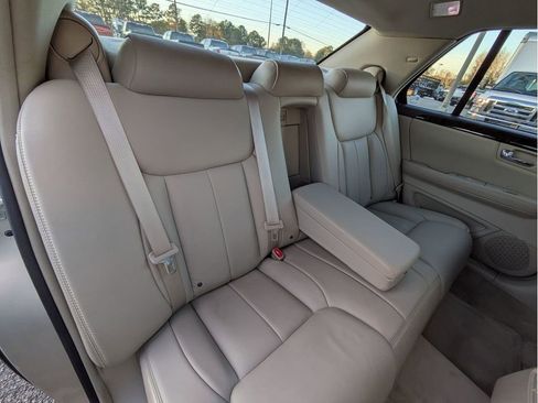 Used 2008 Cadillac DTS image 22