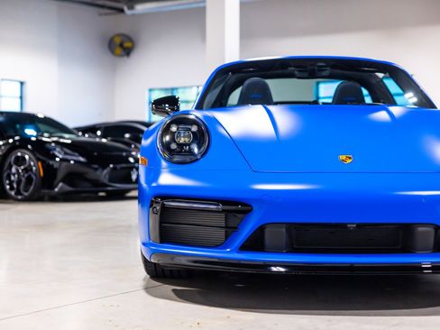 Used 2024 Porsche 911 Targa 4 GTS AWD/4WD image 23