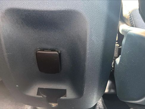 Used 2024 Ford Maverick XL FWD image 32