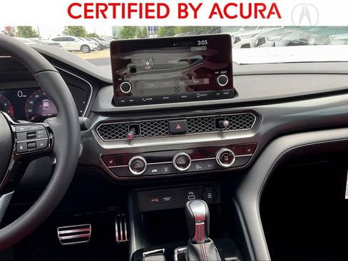 Used 2025 Acura Integra A-Spec image 16