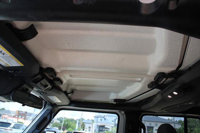 Used 2026 Jeep Gladiator Rubicon AWD/4WD image 22