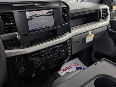 New 2026 Ford F250 XL w/ XL Chrome Package image 26