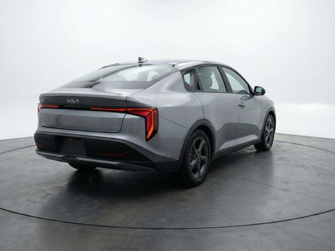 Used 2025 Kia K4 FWD image 9