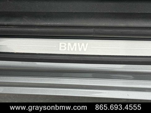 Used 2025 BMW 330i Sedan image 24