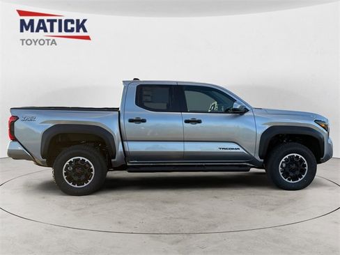 New 2025 Toyota Tacoma TRD Off-Road image 8