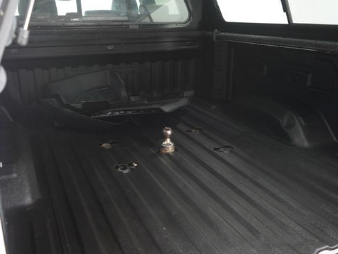 Used 2020 GMC Sierra 2500 Denali w/ Technology Package image 11