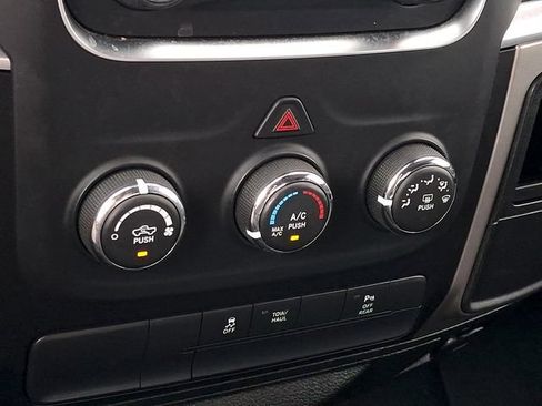 Certified 2019 RAM 1500 Warlock AWD/4WD image 20