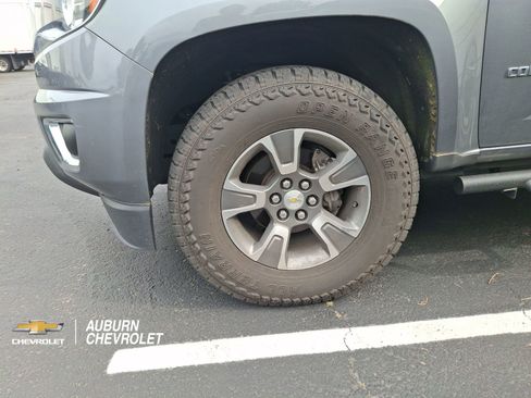 Used 2019 Chevrolet Colorado Z71 image 4