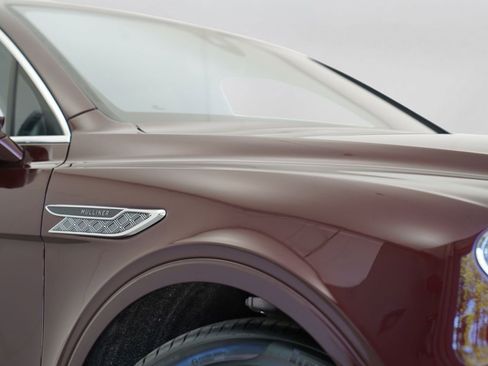 New 2026 Bentley Bentayga Extended Wheelbase AWD/4WD image 2