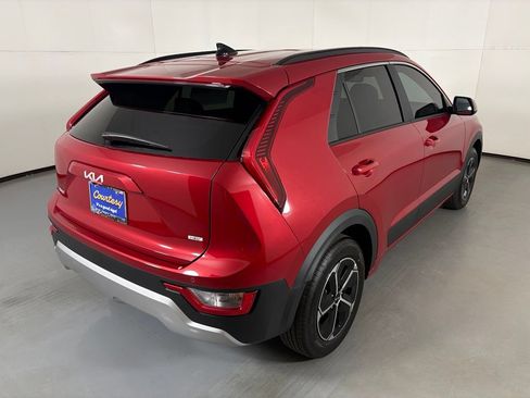 New 2026 Kia Niro EX FWD image 8