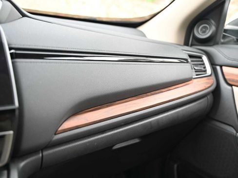 Used 2022 Honda CR-V Touring image 18