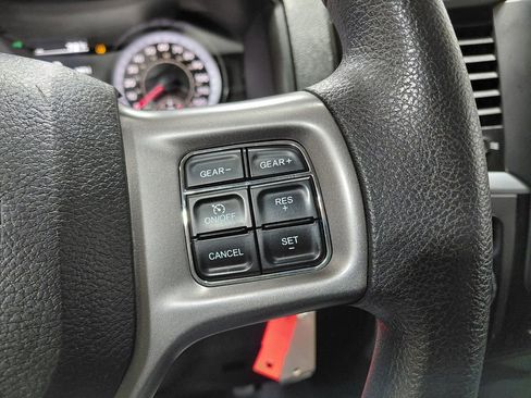 Used 2023 RAM 1500 Classic SLT w/ Protection Group AWD/4WD image 31