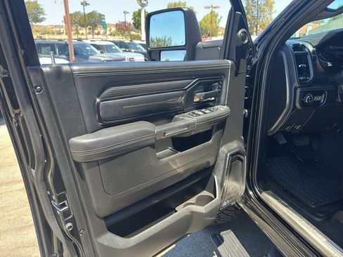 Used 2023 RAM 2500 Limited AWD/4WD image 9