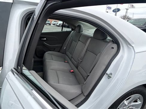 Used 2015 Chevrolet Malibu LS image 7