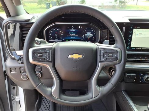 Used 2023 Chevrolet Silverado 1500 LTZ w/ LTZ Premium Package image 26