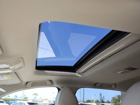 Used 2023 MAZDA CX-9 Touring Plus image 44