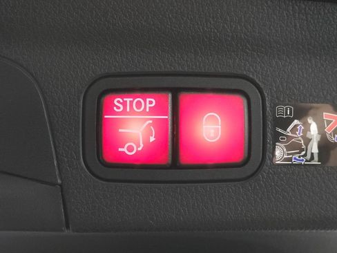 Certified 2026 Mercedes-Benz GLE 350 4MATIC image 33