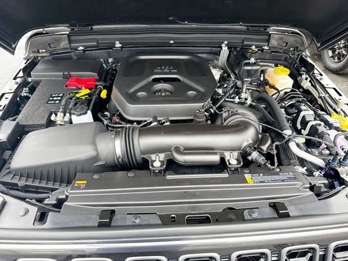 New 2026 Jeep Wrangler Unlimited Sport AWD/4WD image 32