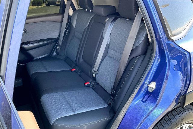 Used 2023 Nissan Rogue SV FWD image 25