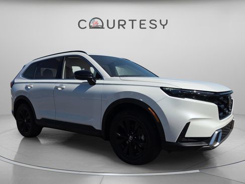 Used 2025 Honda CR-V Sport Touring image 9