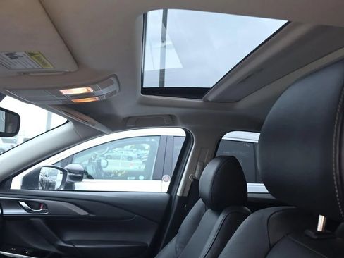 Used 2023 MAZDA CX-9 Touring image 41