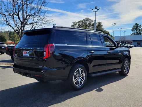 Used 2025 Ford Expedition Max Active image 7