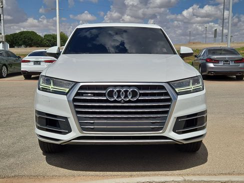 Used 2019 Audi Q7 3.0T Premium Plus w/ Premium Plus Package AWD/4WD image 10
