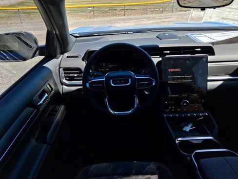 New 2026 GMC Terrain Elevation w/ Technology Package II image 12