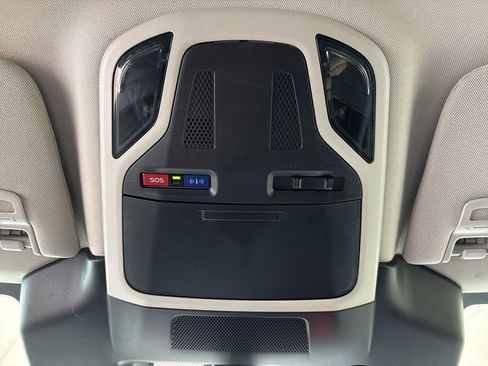 Used 2024 Subaru Outback Premium image 16