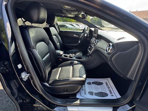 Used 2020 Mercedes-Benz GLA 250 4MATIC image 40