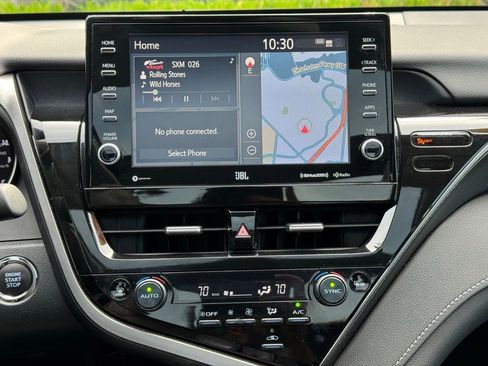 Used 2024 Toyota Camry XSE w/ Navigation Package FWD image 17