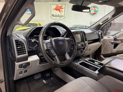 Used 2016 Ford F150 XLT w/ Equipment Group 302A Luxury RWD image 27