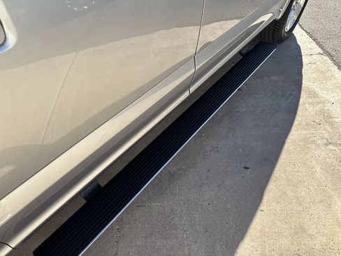 Used 2020 Ford F150 Platinum w/ Equipment Group 701A Luxury image 13