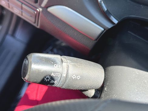 Used 2018 MAZDA CX-9 Touring FWD image 21