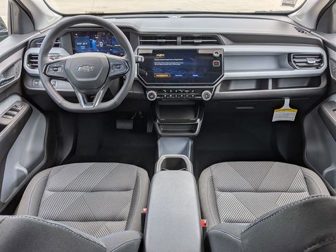 New 2027 Chevrolet Bolt LT w/ Comfort Package FWD image 21