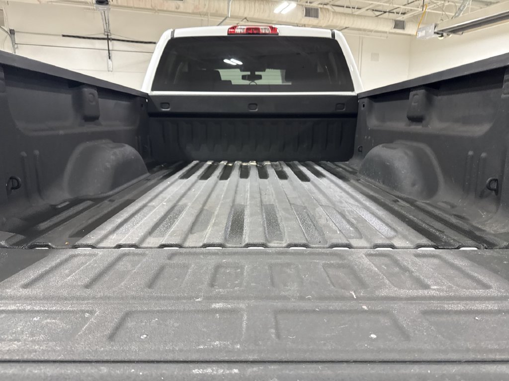 Used 2017 Chevrolet Silverado 1500 LT w/ All Star Edition AWD/4WD image 23