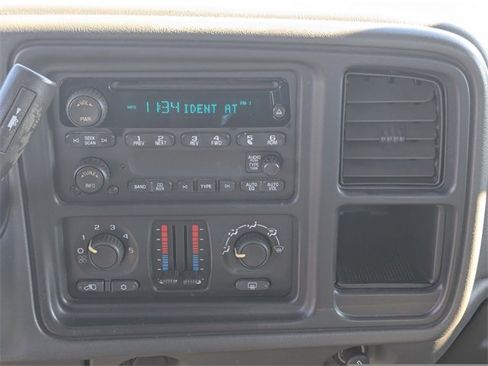 Used 2005 Chevrolet Silverado 1500 LS w/ Light Duty Power Package image 16