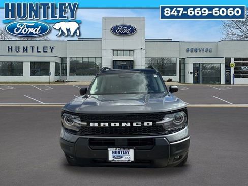 Used 2025 Ford Bronco Sport Outer Banks w/ Outer Banks Tech Package+ image 3