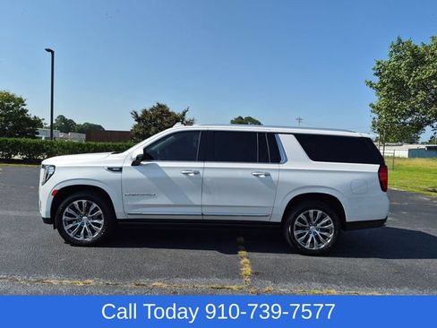 Used 2023 GMC Yukon XL Denali AWD/4WD image 6