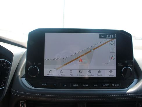 Used 2021 Nissan Rogue SL w/ Premium Package image 33