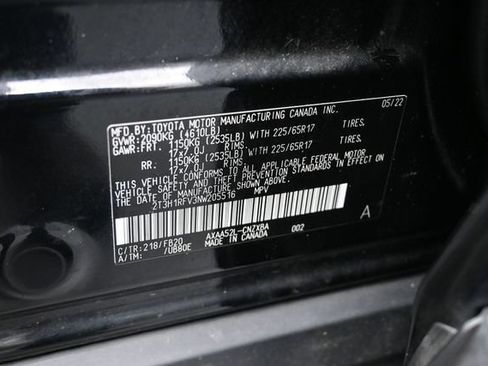 Used 2022 Toyota RAV4 LE FWD image 20