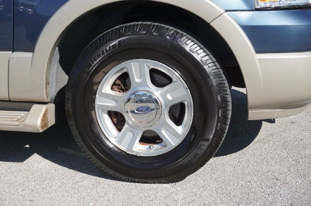 Used 2004 Ford Expedition Eddie Bauer RWD image 21