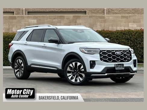 Used 2025 Ford Explorer Platinum w/ LUX Leather Package AWD/4WD image 1