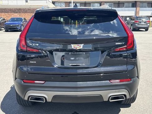Certified 2023 Cadillac XT4 Premium Luxury w/ Cold Weather Package AWD/4WD image 7