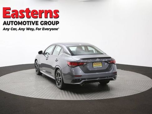Used 2025 Nissan Sentra SR FWD image 64
