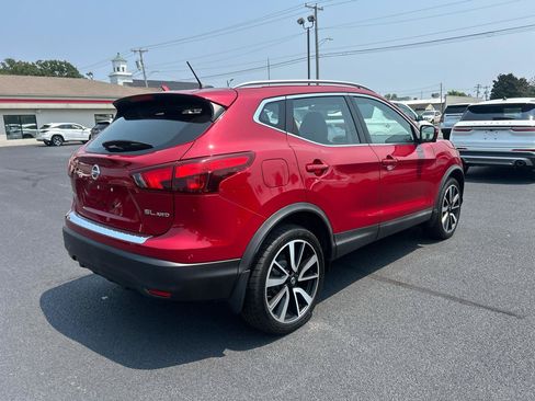 Used 2018 Nissan Rogue Sport SL AWD/4WD image 5