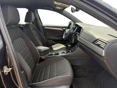 Used 2023 Volkswagen Jetta Sport FWD image 12
