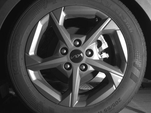 Used 2025 Kia K4 FWD image 14