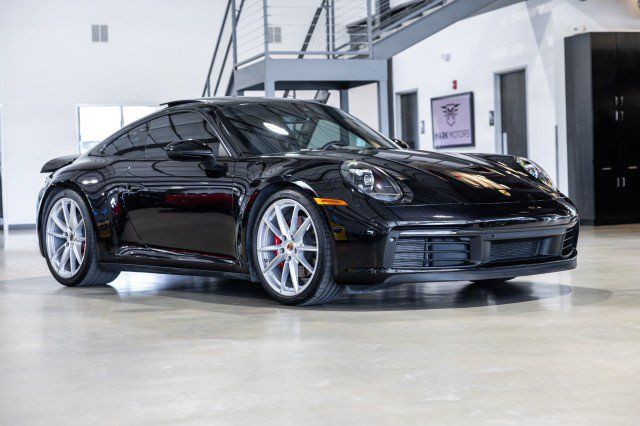 Used 2020 Porsche 911 Carrera 4S AWD/4WD image 8