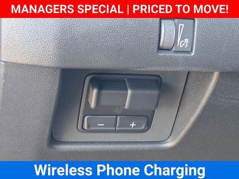New 2025 Chevrolet Colorado LT w/ LT Convenience Package RWD image 24